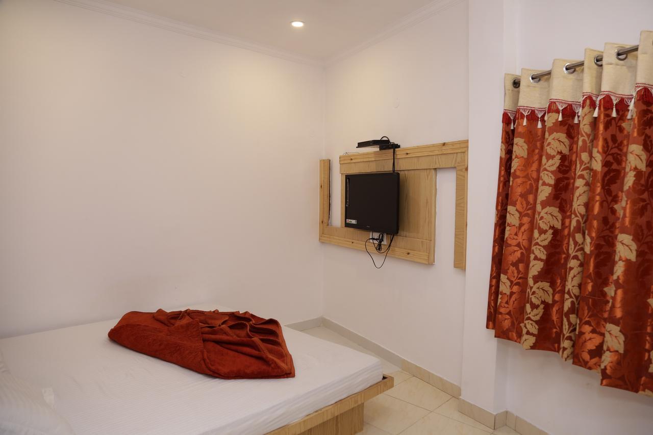 Backpackers Heaven New King - New Delhi Train Station Hostel Exterior foto