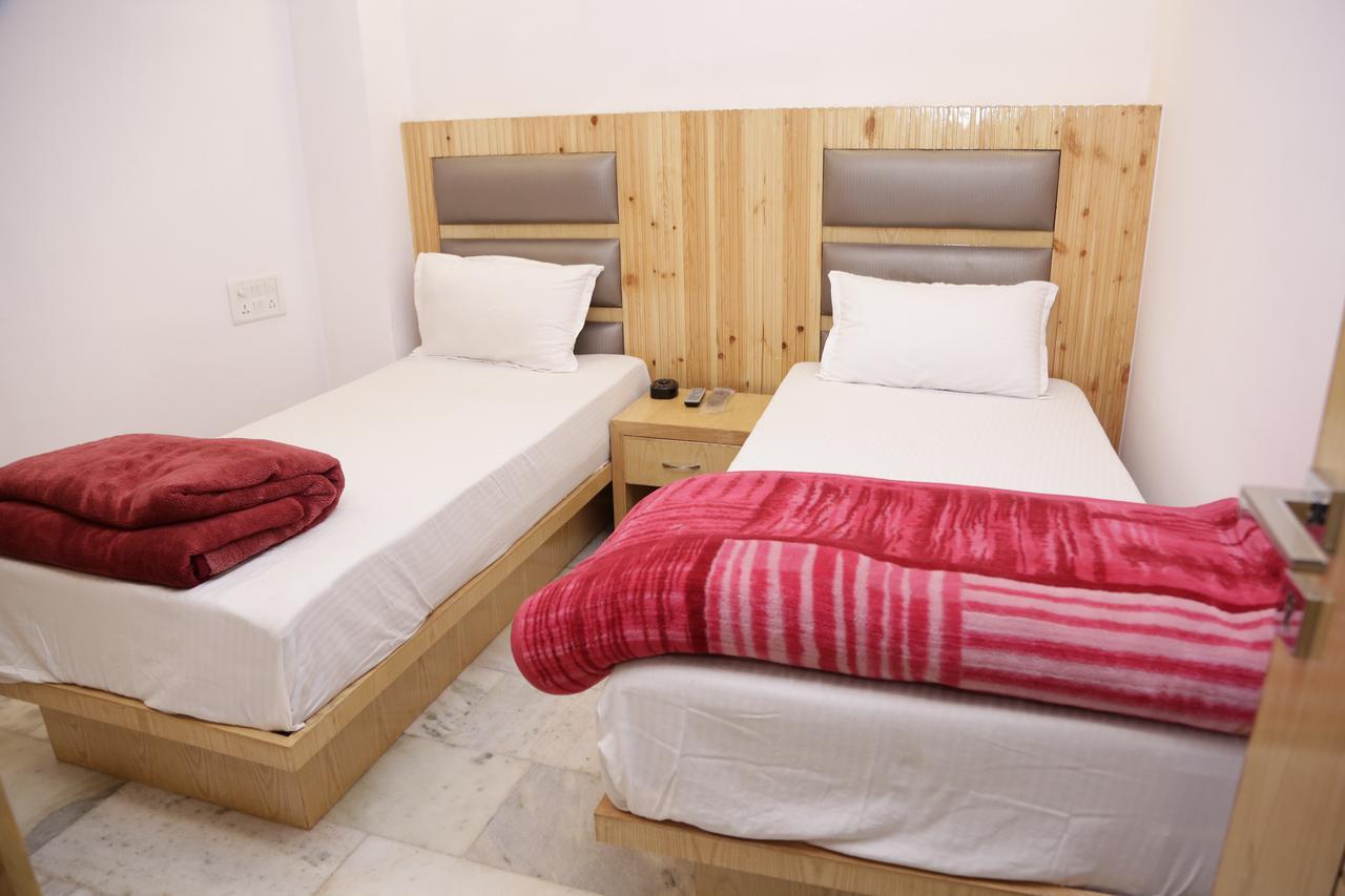 Backpackers Heaven New King - New Delhi Train Station Hostel Exterior foto