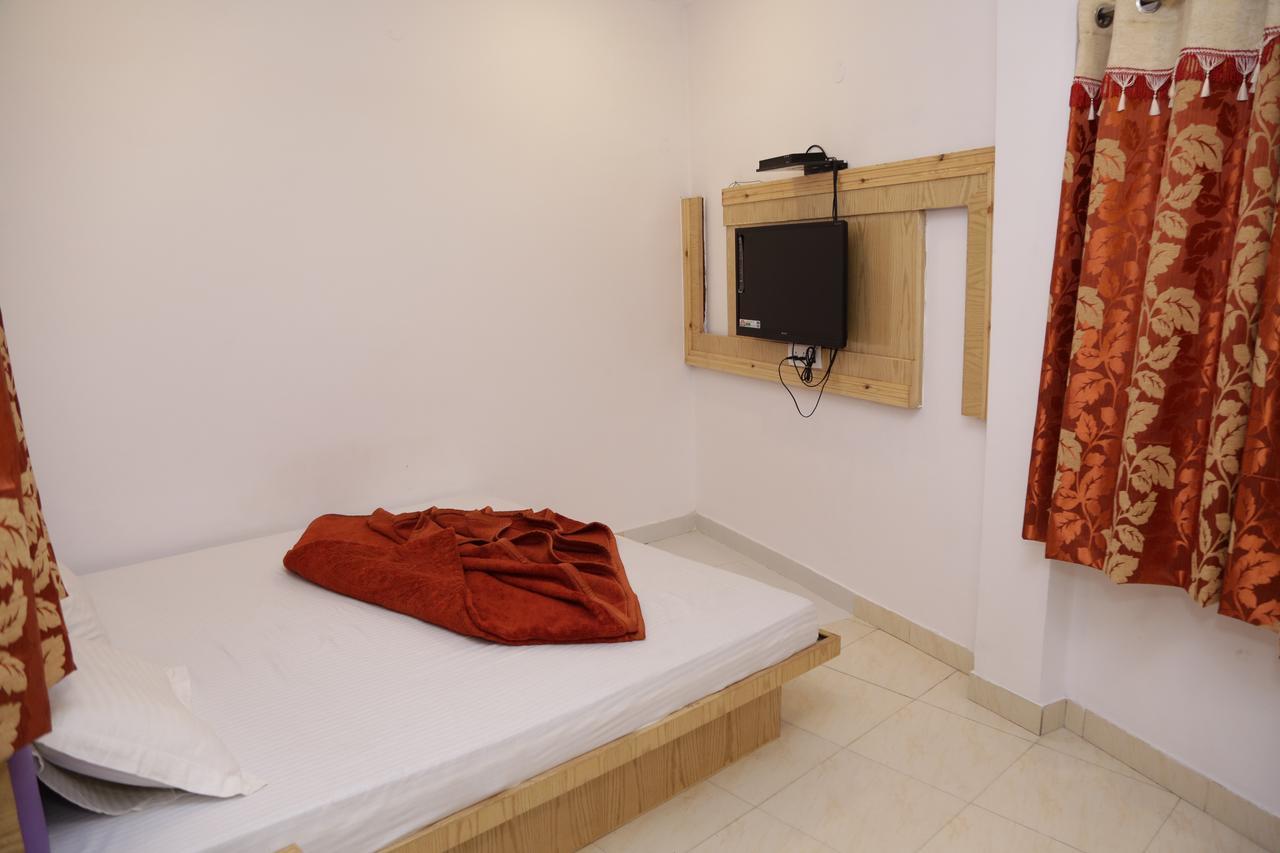 Backpackers Heaven New King - New Delhi Train Station Hostel Exterior foto