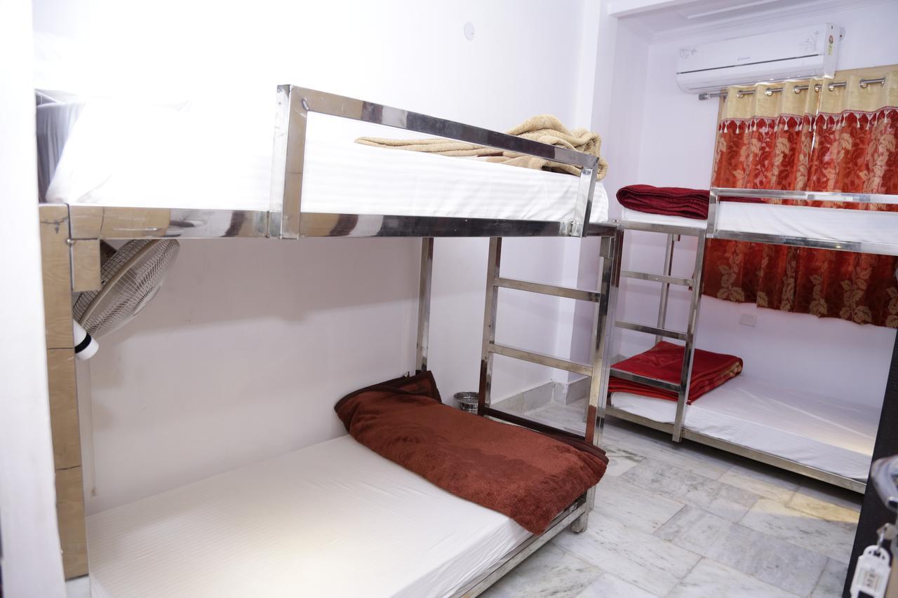 Backpackers Heaven New King - New Delhi Train Station Hostel Exterior foto