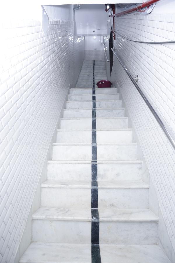 Backpackers Heaven New King - New Delhi Train Station Hostel Exterior foto